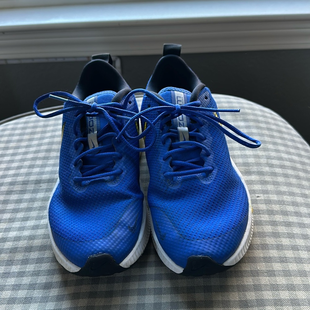 Nike Air Zoom Boy’s Tennis Shoes